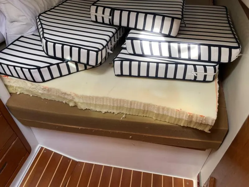 Slide: The Image of Catalina 42 - 5162900