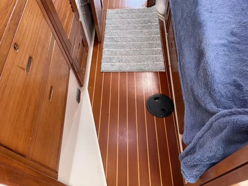 Slide: The Image of Catalina 42 - 5162913