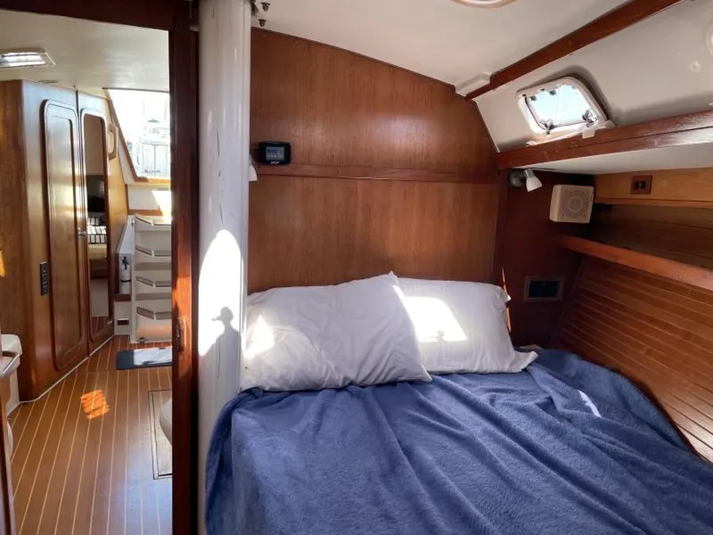 Slide: The Image of Catalina 42 - 5162915