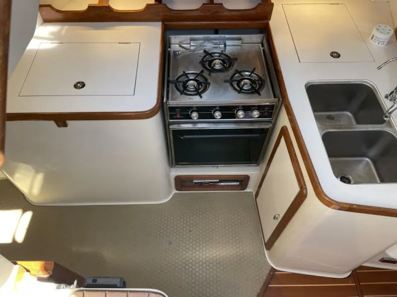 Slide: The Image of Catalina 42 - 5162872