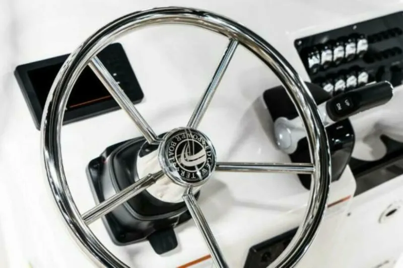 Slide: The Image of Edgewater 208CC 2025 - 5163062