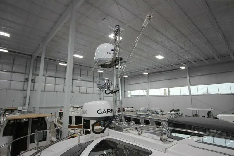 Slide: The Image of Ranger Tug R-29 Sedan Luxury Edition 2026 - 5163271