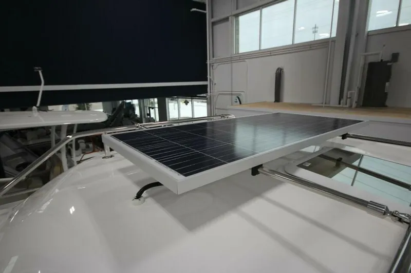 Slide: The Image of Ranger Tug R-29 Sedan Luxury Edition 2026 - 5163273