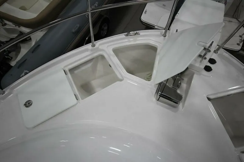 Slide: The Image of Ranger Tug R-29 Sedan Luxury Edition 2026 - 5163275