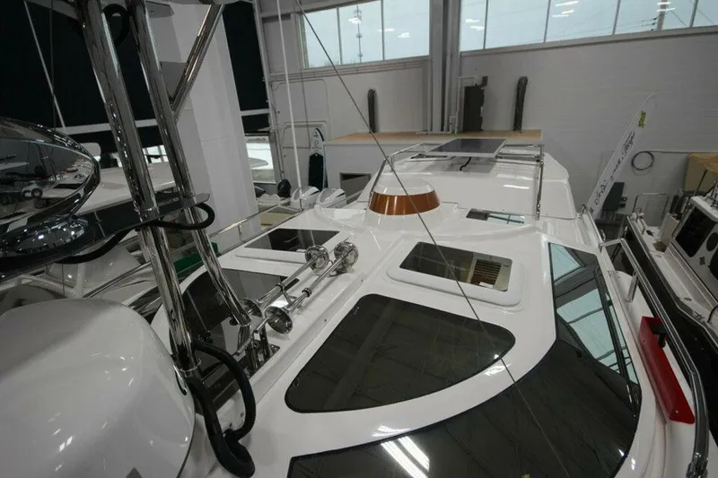 Slide: The Image of Ranger Tug R-29 Sedan Luxury Edition 2026 - 5163280