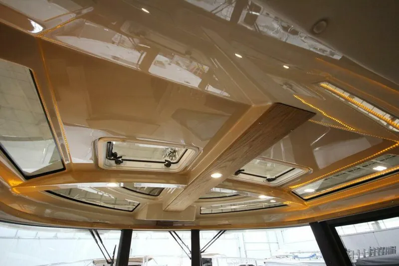 Slide: The Image of Ranger Tug R-29 Sedan Luxury Edition 2026 - 5163282