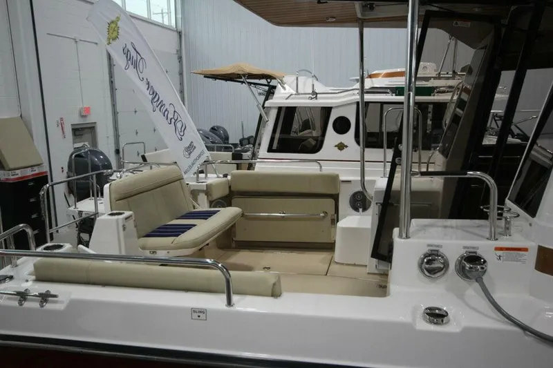 Slide: The Image of Ranger Tug R-29 Sedan Luxury Edition 2026 - 5163290