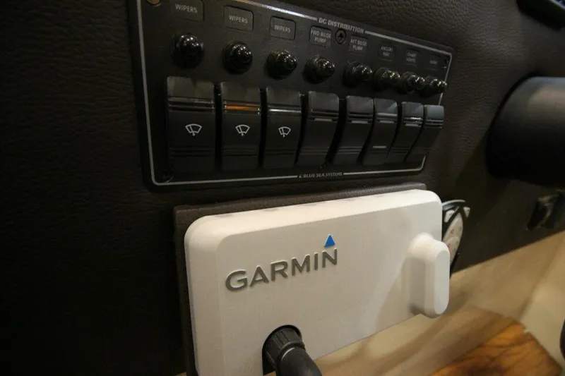 Slide: The Image of Ranger Tug R-29 Sedan Luxury Edition 2026 - 5163221