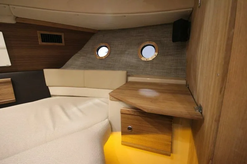 Slide: The Image of Ranger Tug R-29 Sedan Luxury Edition 2026 - 5163235