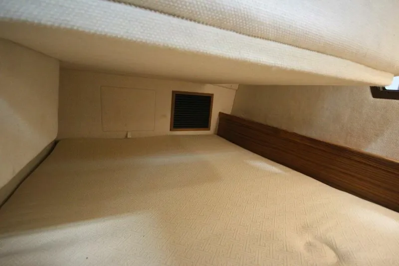 Slide: The Image of Ranger Tug R-29 Sedan Luxury Edition 2026 - 5163254