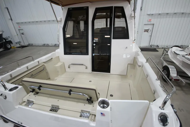 Slide: The Image of Ranger Tug R-23 Luxury Edition 2026 - 5163422