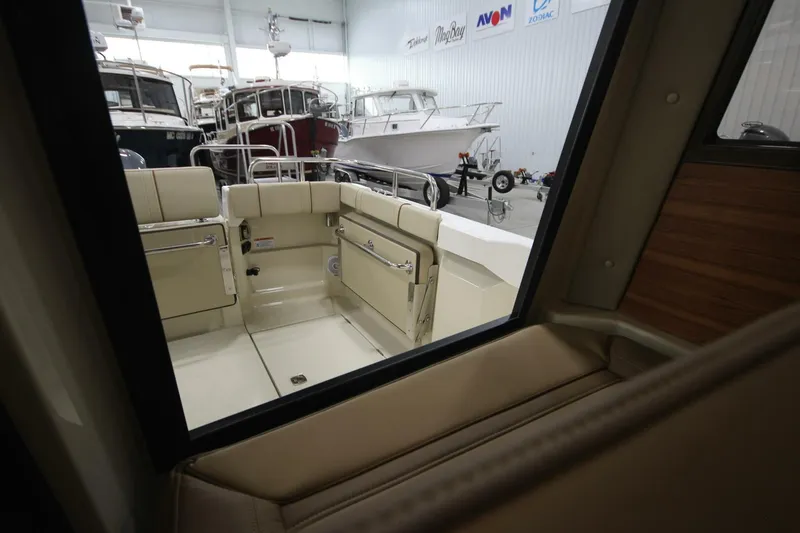 Slide: The Image of Ranger Tug R-23 Luxury Edition 2026 - 5163432