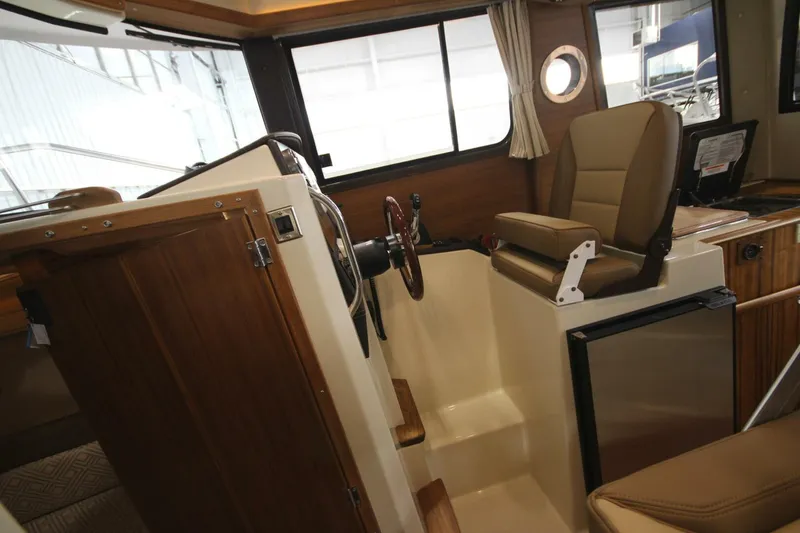 Slide: The Image of Ranger Tug R-23 Luxury Edition 2026 - 5163449