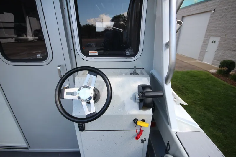 Slide: The Image of Weldcraft 300 Cuddy King OS 2026 - 5611563