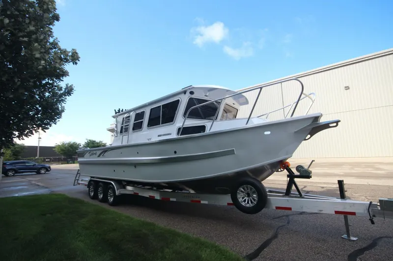 Slide: The Image of Weldcraft 300 Cuddy King OS 2026 - 5611554