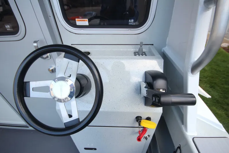 Slide: The Image of Weldcraft 300 Cuddy King OS 2026 - 5611572