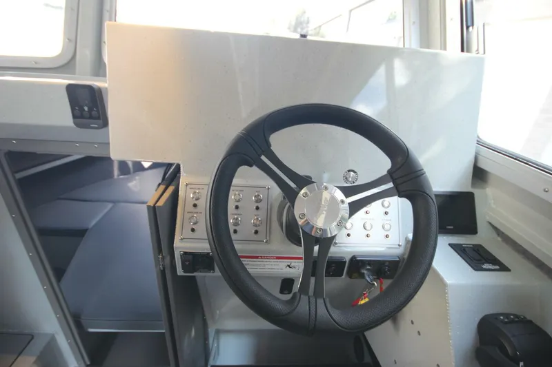 Slide: The Image of Weldcraft 300 Cuddy King OS 2026 - 5611620