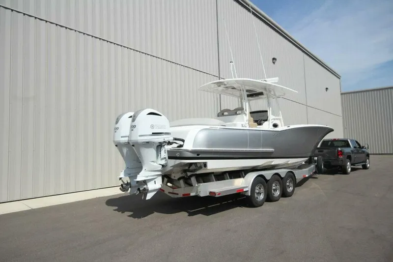 Slide: The Image of Mag Bay 33 Center Console 2026 - 5163725