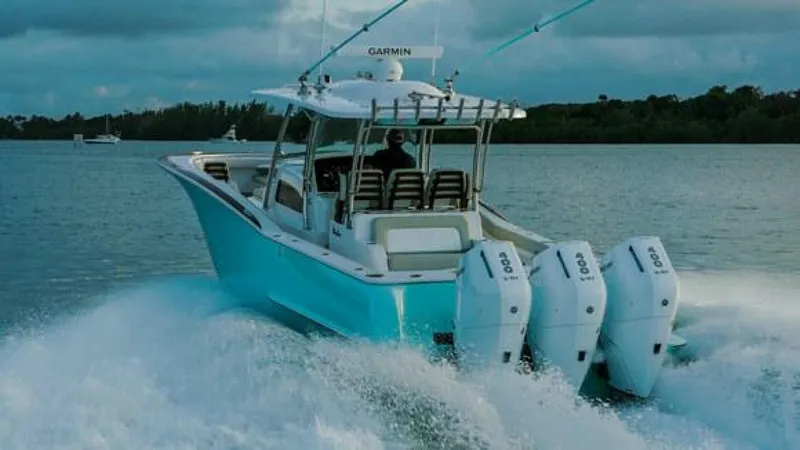 Slide: The Image of Mag Bay 38 Center Console 2026 - 5164414