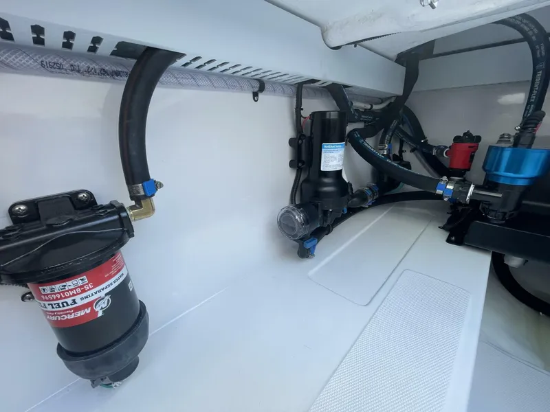 Slide: The Image of Mag Bay 43 Center Console 2026 - 5164549