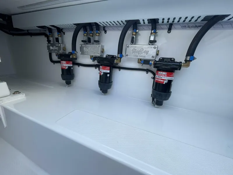 Slide: The Image of Mag Bay 43 Center Console 2026 - 5164560