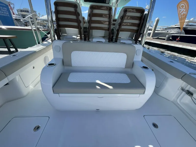 Slide: The Image of Mag Bay 43 Center Console 2026 - 5164569