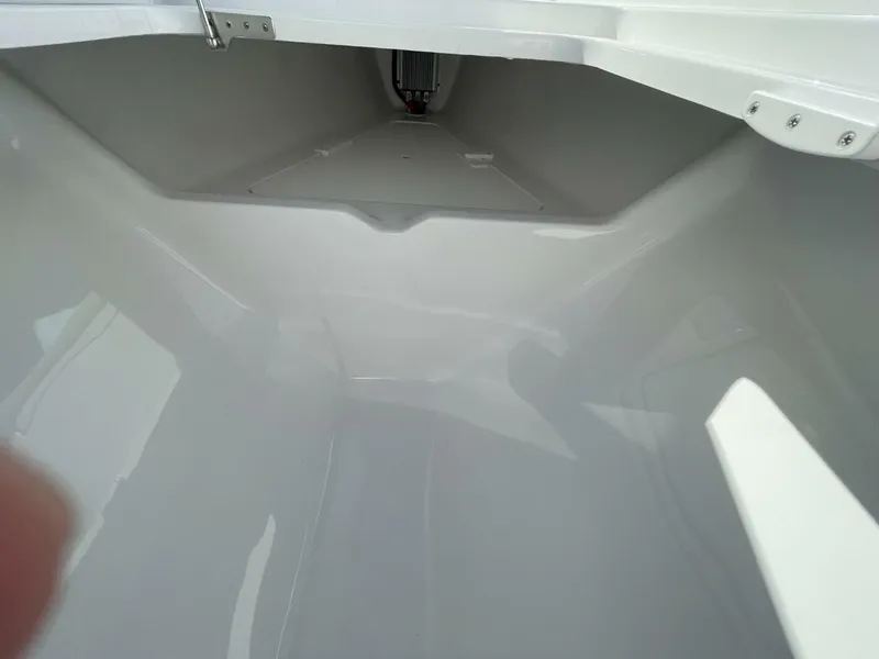 Slide: The Image of Mag Bay 43 Center Console 2026 - 5164626