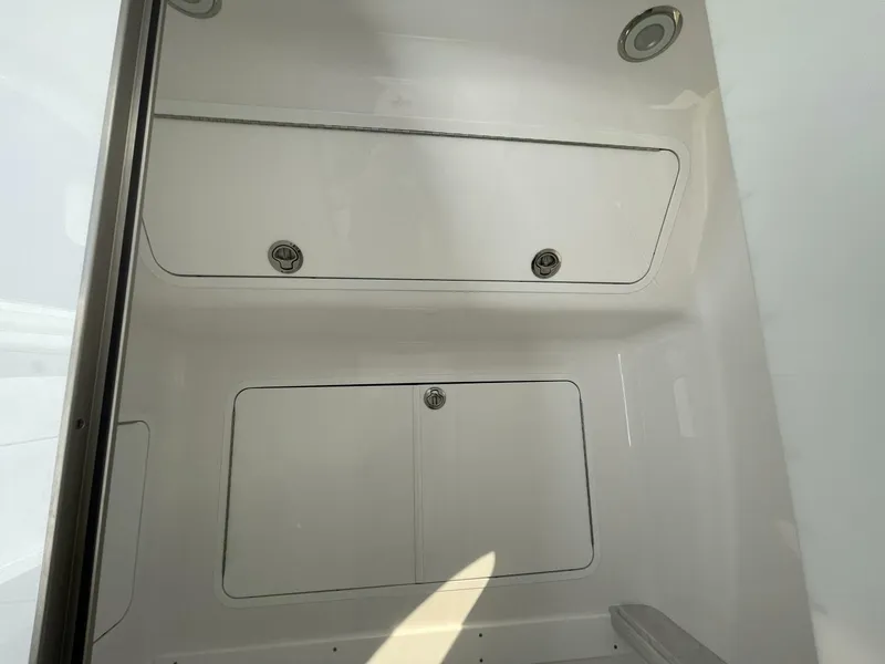 Slide: The Image of Mag Bay 43 Center Console 2026 - 5164643