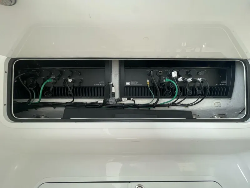 Slide: The Image of Mag Bay 43 Center Console 2026 - 5164647