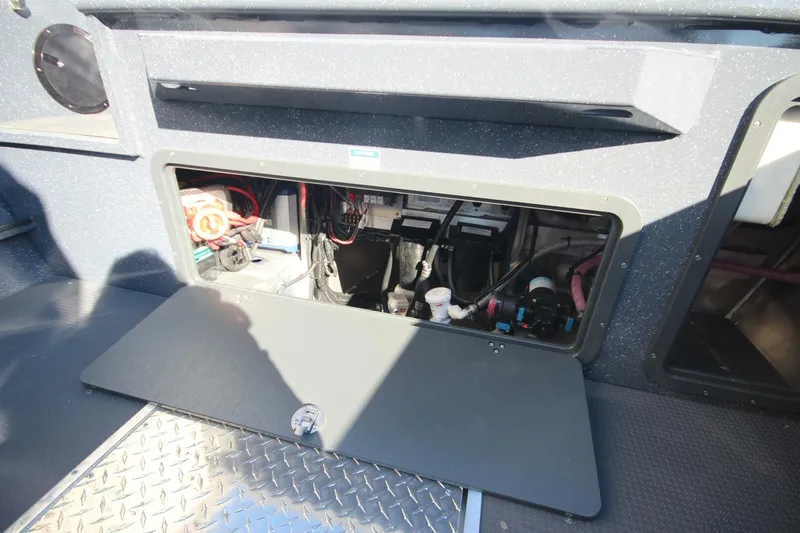 Slide: The Image of Weldcraft 210 Revolution Soft Top 2025 - 5165035