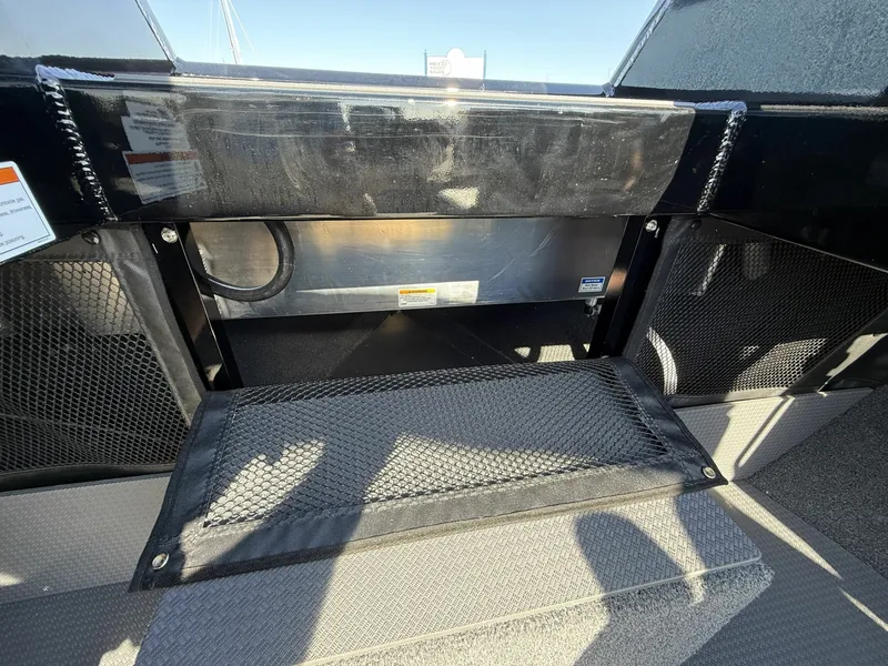 Slide: The Image of Weldcraft 210 Revolution Soft Top 2025 - 8144811