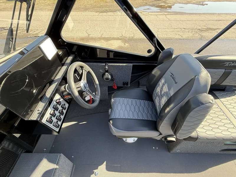 Slide: The Image of Weldcraft 210 Revolution Soft Top 2025 - 8144808