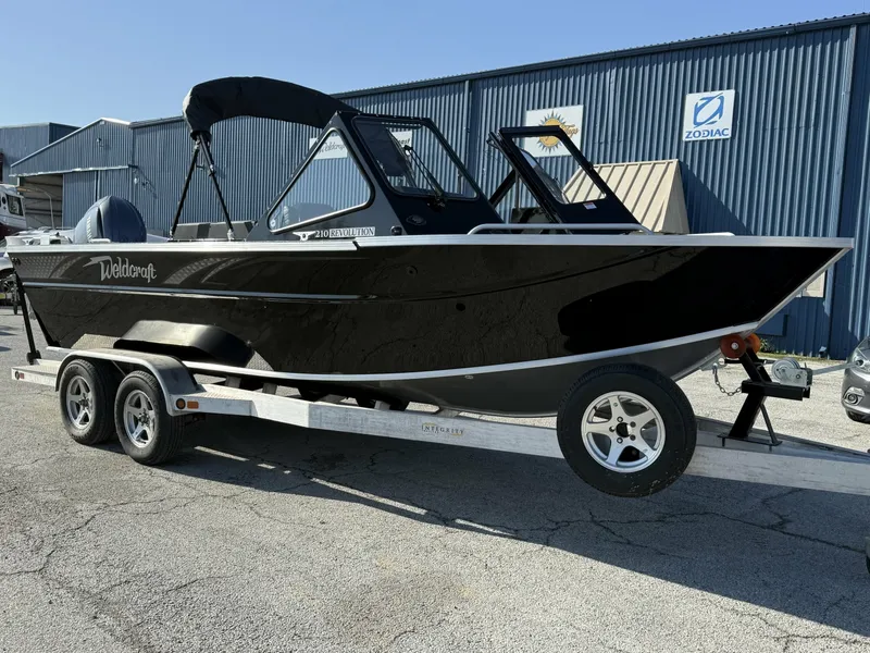 Slide: The Image of Weldcraft 210 Revolution Soft Top 2025 - 8144802