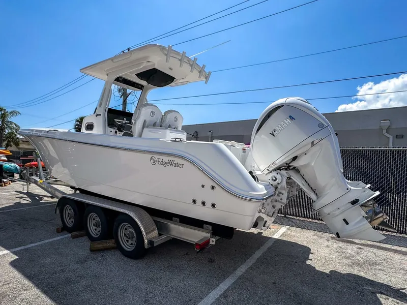 Slide: The Image of Edgewater 262CC 2025 - 5280429