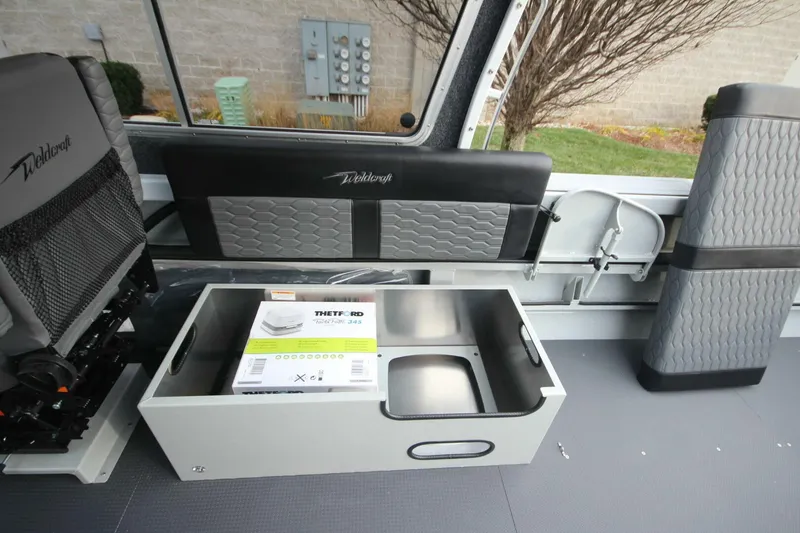 Slide: The Image of Weldcraft 240 Maverick DV 2025 - 5165899