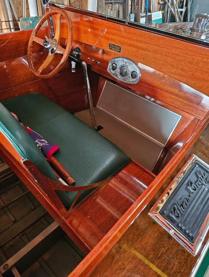 Slide: The Image of Chris-Craft Triple Cockpit Runabout 1929 - 5165932