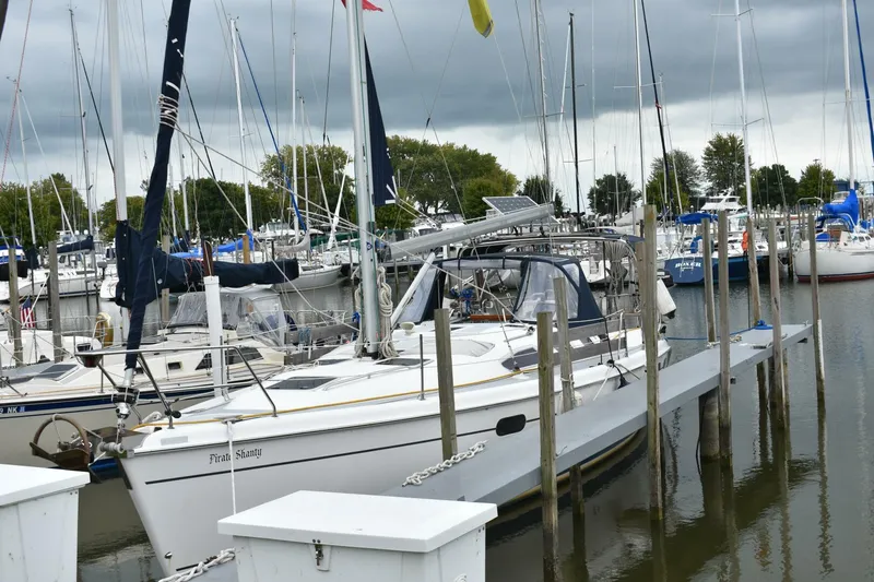 The Image of Hunter 386 2003 - 5166273