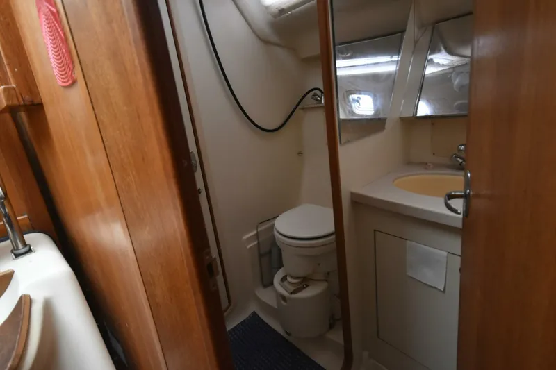 Slide: The Image of Hunter 386 2003 - 5166313