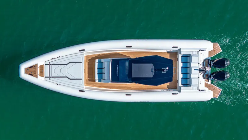 Slide: The Image of Technohull GTX 2025 - 5166336