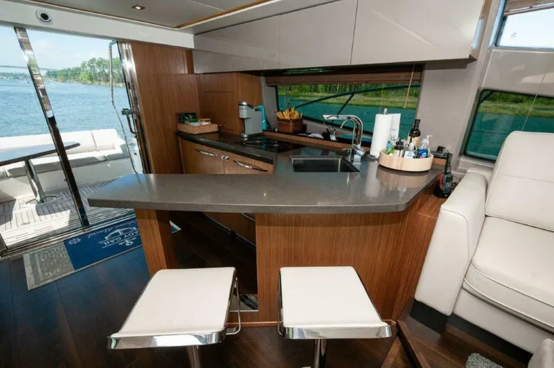 Slide: The Image of 2018 Sea Ray L550 Flybridge-Galley - 5182293