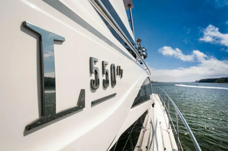 Slide: The Image of 2018 Sea Ray L550 Flybridge-Logo - 5182302