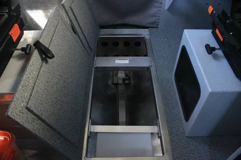 Slide: The Image of Weldcraft 280 Cuddy King 2026 - 5166250