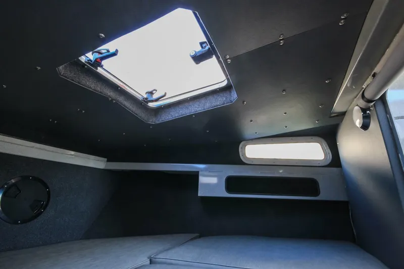 Slide: The Image of Weldcraft 280 Cuddy King 2026 - 5166262