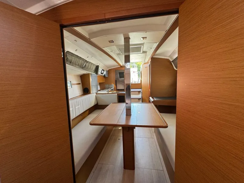 Slide: The Image of Jeanneau Sun Odyssey 349 2020 - 5711362