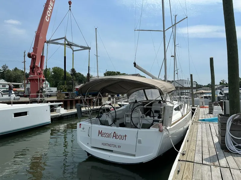 Slide: The Image of Jeanneau Sun Odyssey 349 2019 - 5166495