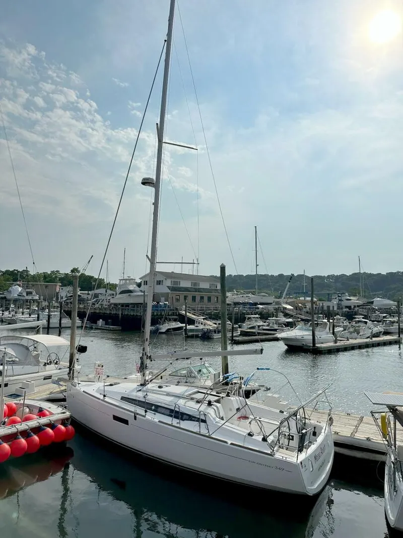 Slide: The Image of Jeanneau Sun Odyssey 349 2019 - 5166496