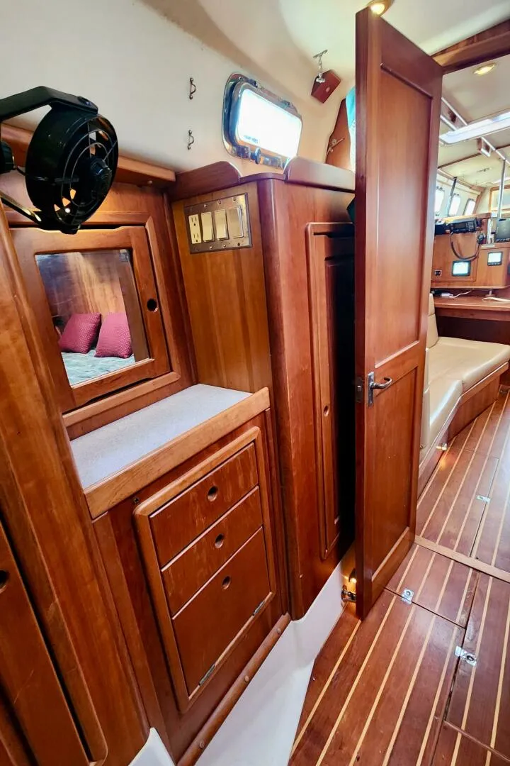 Slide: The Image of Saga 43 2000 - 5190847