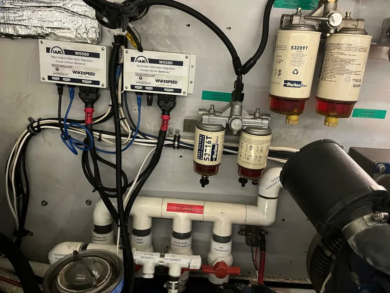 Slide: The Image of Robert Perry 61 1997 - 5192255