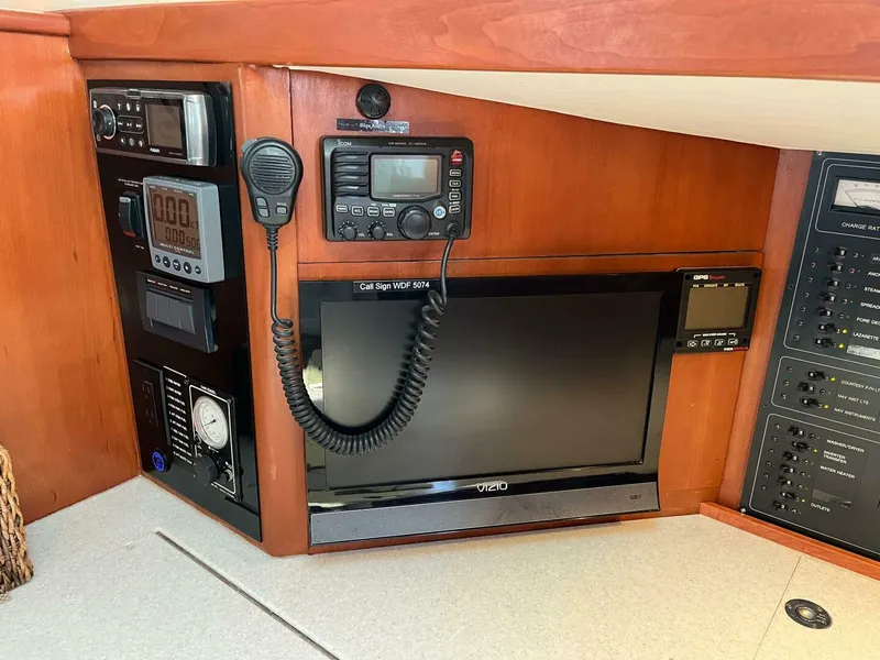 Slide: The Image of Robert Perry 61 1997 - 5192273