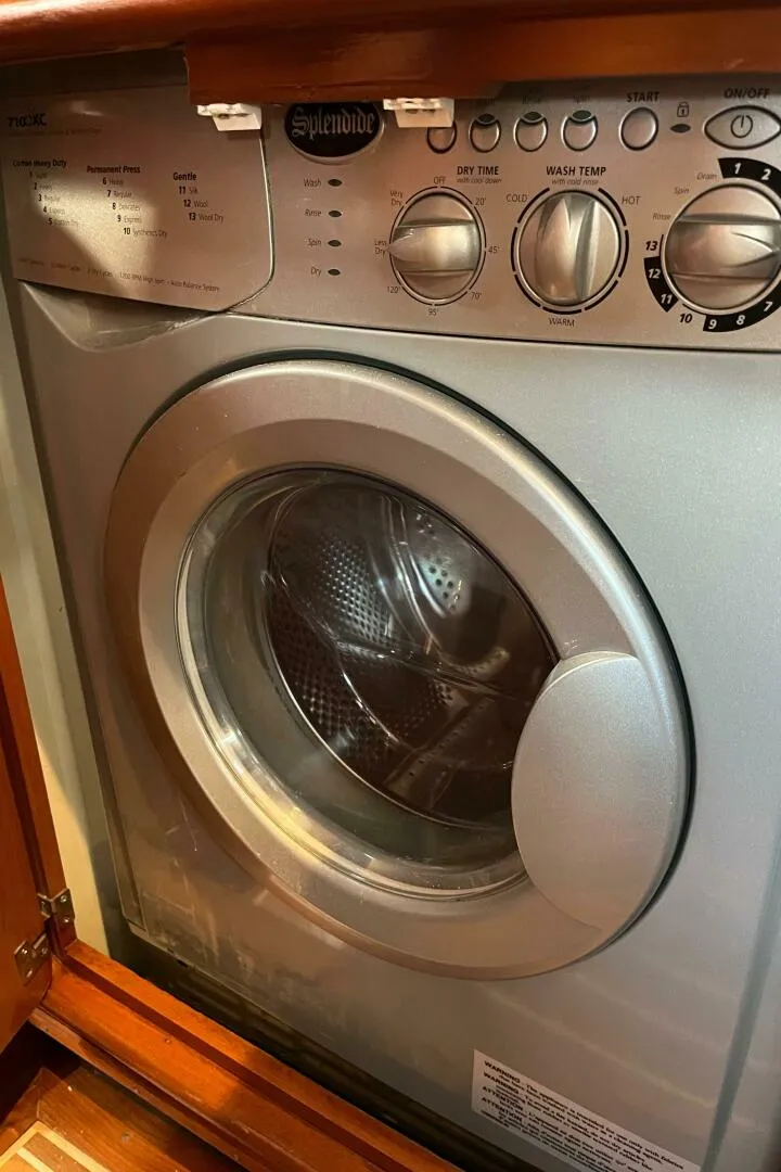 Slide: The Image of Robert Perry 61 1997 - 5192300